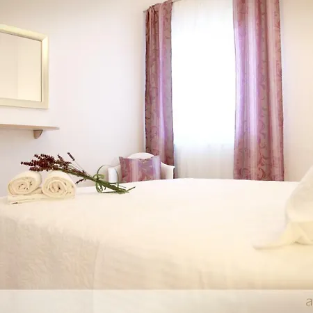 Apartmani Murtilica Trogir Exterior photo
